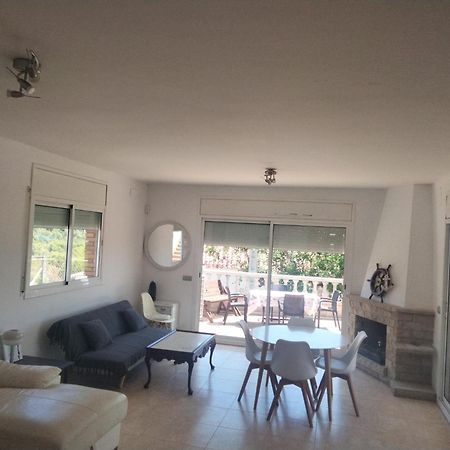 Can Trullen Chalet كالافيل المظهر الخارجي الصورة