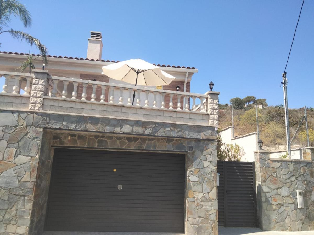 Can Trullen Chalet كالافيل المظهر الخارجي الصورة